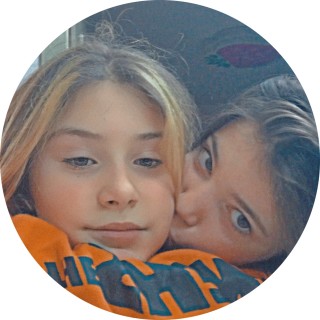 DanikaBlinishta avatar