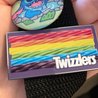 dam_snack_bar_is_blue_08 avatar