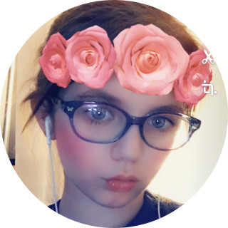 lylayourordinaryjokster avatar