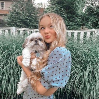 Laugh_with_rola avatar