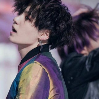 Girr_bangtaned avatar