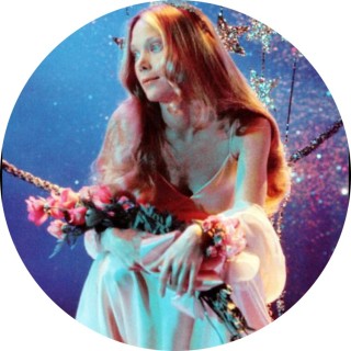 bloodycarriewhite16 avatar