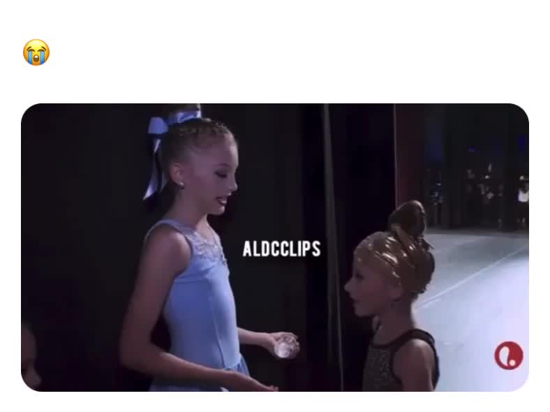 #lol  #dancemoms  #funny  #humor  #ellianawalmsley