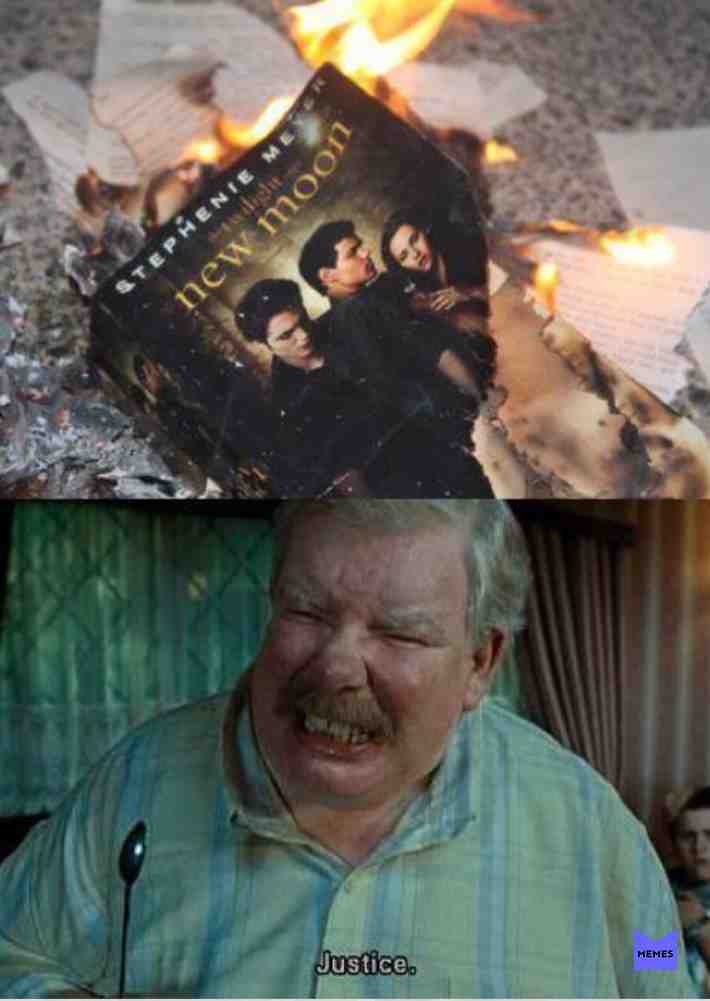 Meme shared by @slytherclaw