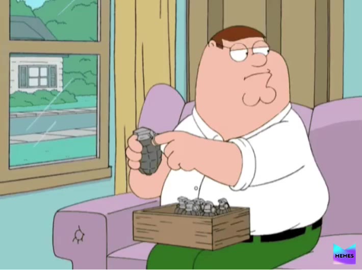 Anyone else wish they had thinking grenades 😆💣  #familyguy  #funny  #stupid