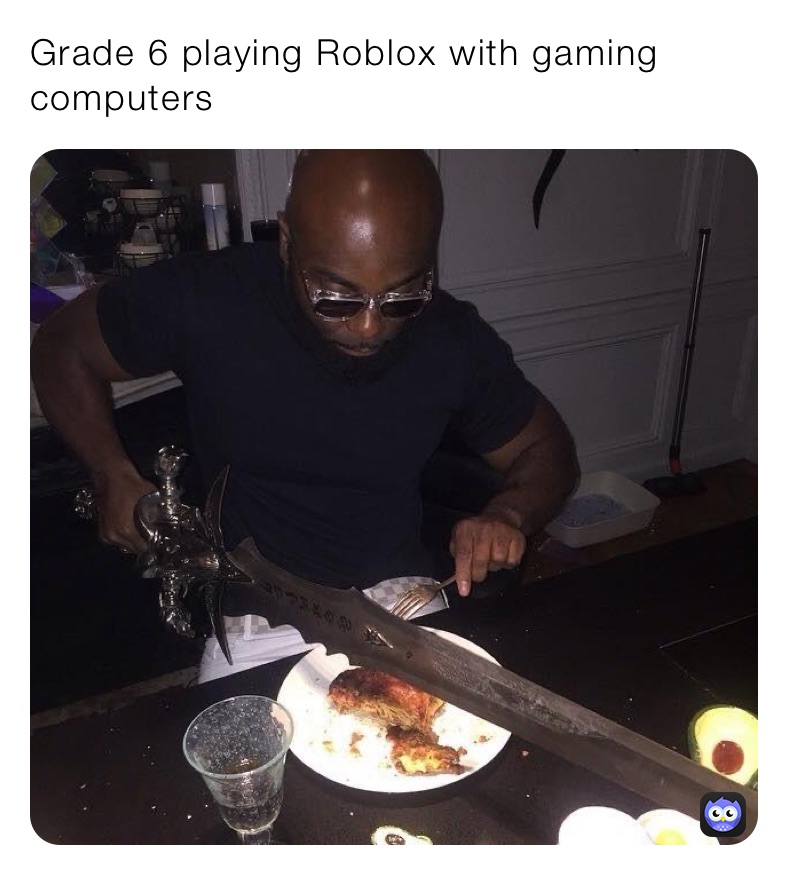 Grade 6 playing Roblox with gaming computers