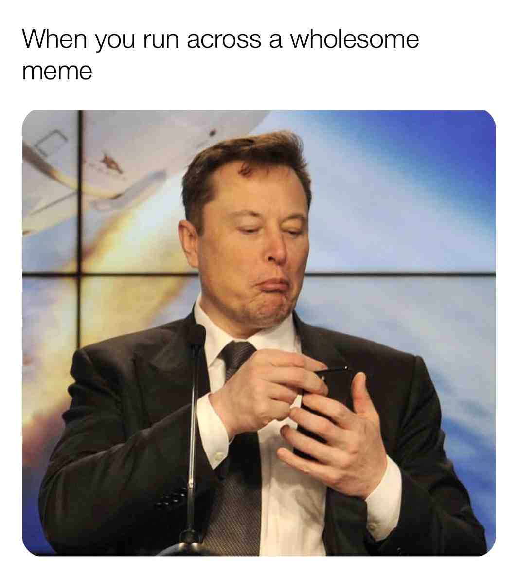 The beginning of a new meme format? 🤔 #elonmusk
