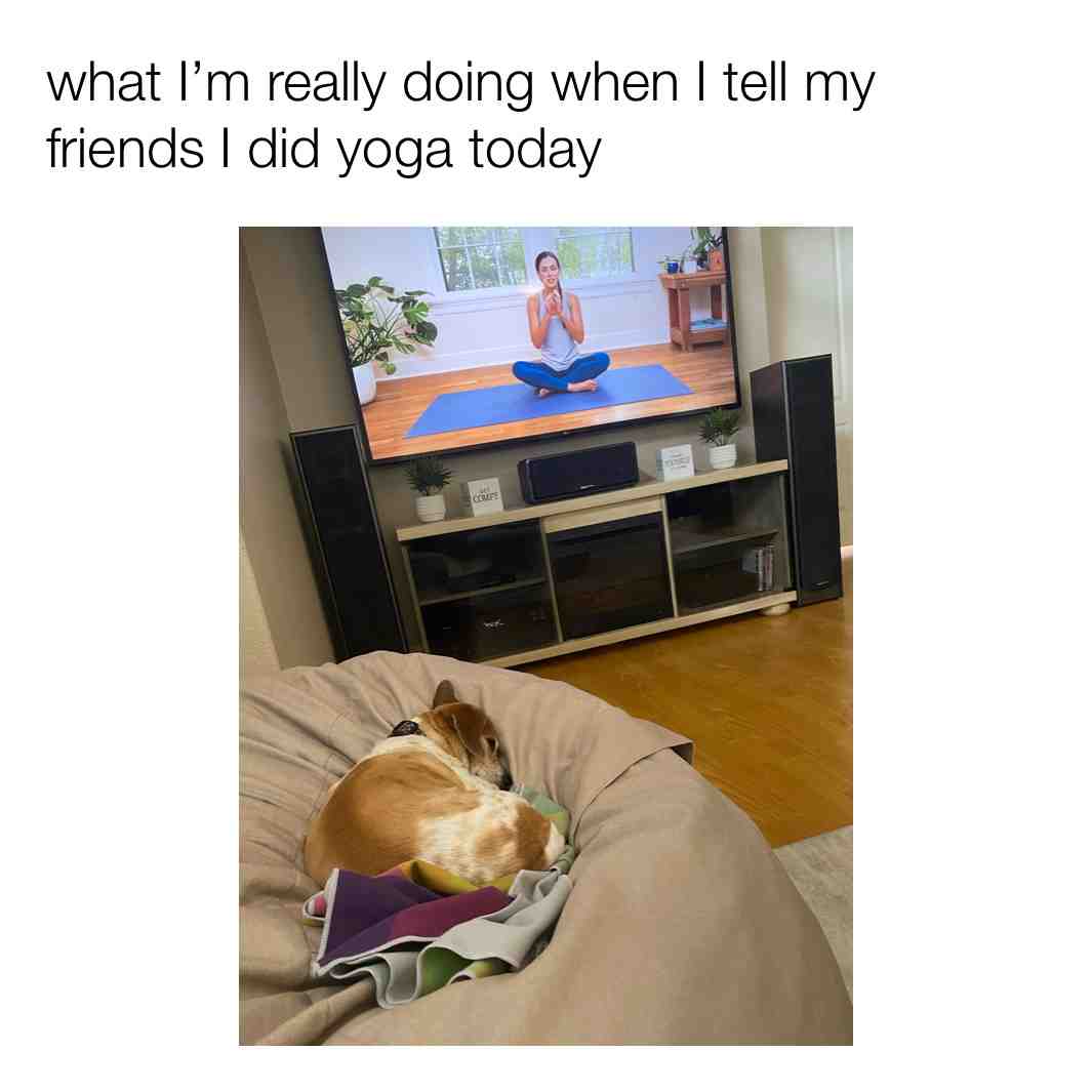 #quarantine #quarantinememe #yoga #lazy #homeworkout
