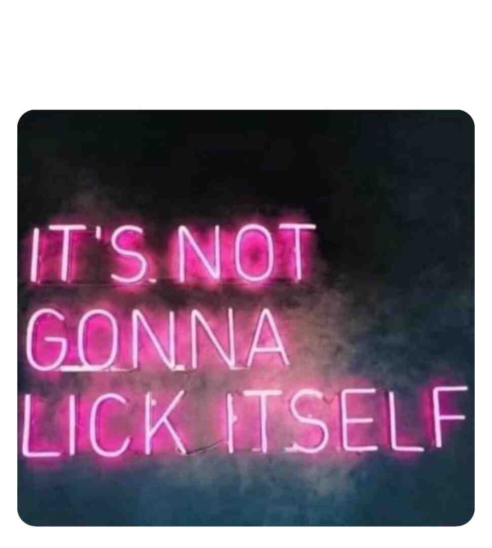 Meme shared by @ur..1..hoe.