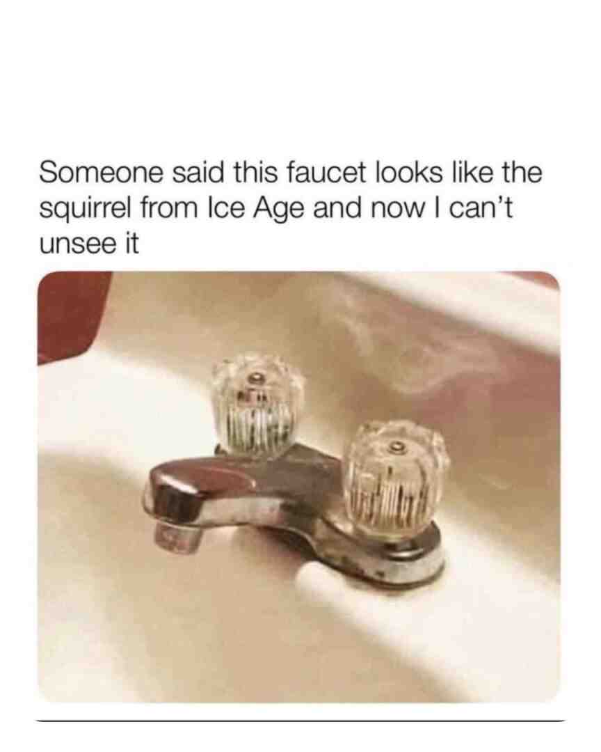Meme shared by @dumasskid
