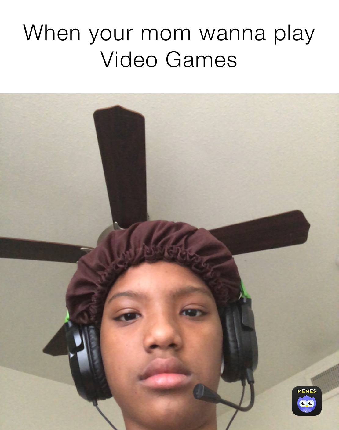 When your mom wanna play Video Games