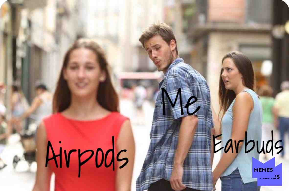#AirPods VS #earbuds