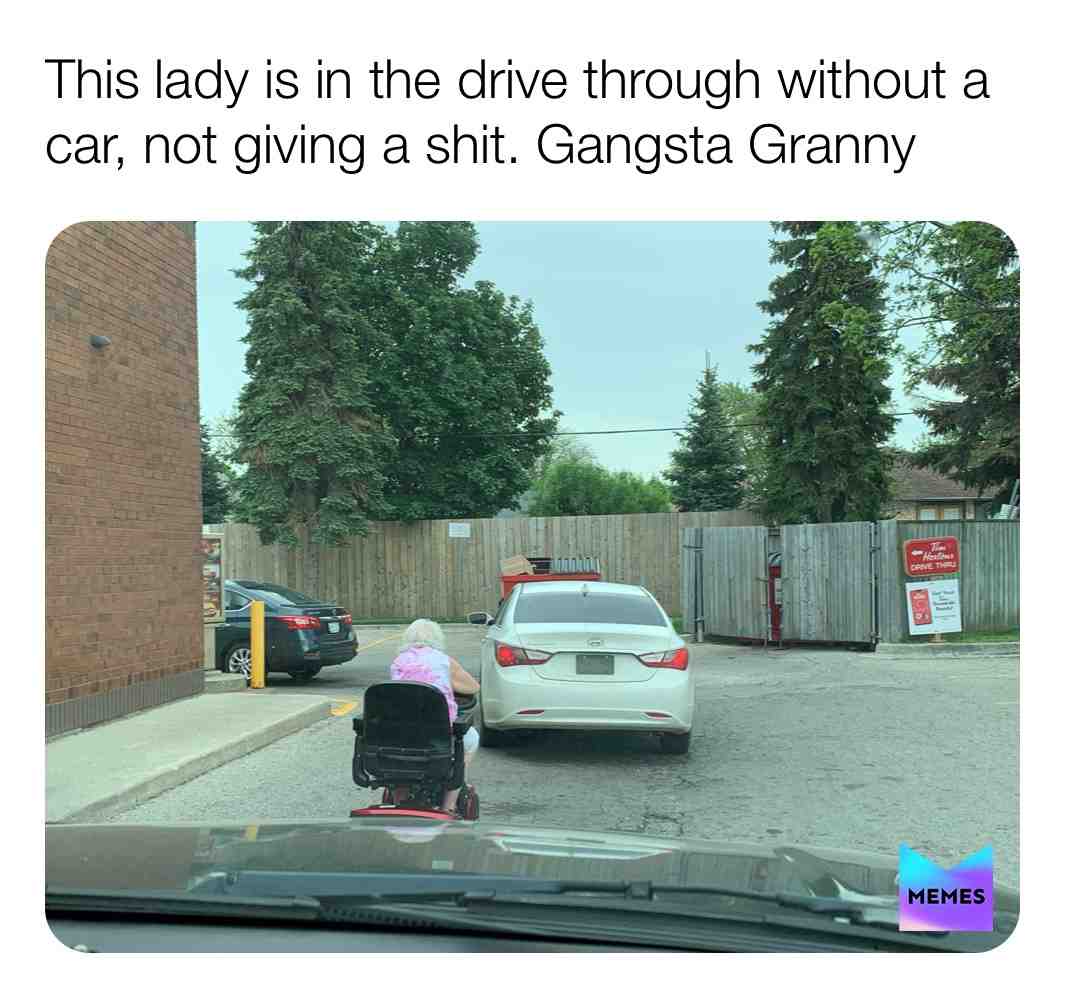 I’m just wondering why the hell she didn’t go inside. Corona? 😂 Her hot little ride is too slow, some jackass might hit her 😂😭🥰