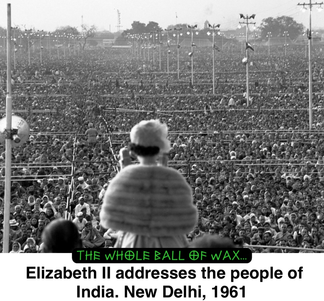 Elizabeth II addresses the people of India. New Delhi, 1961