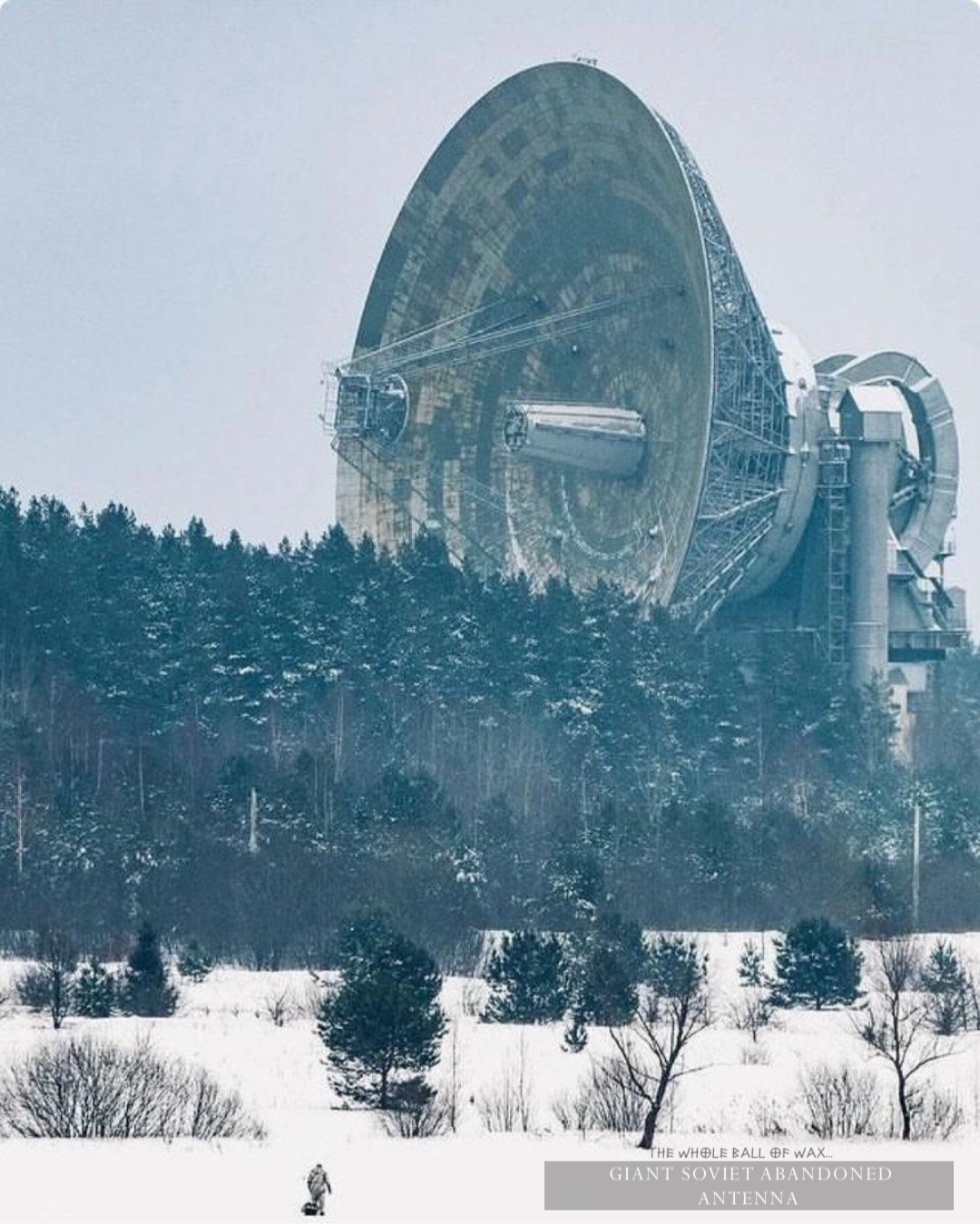 Giant Soviet abandoned antenna