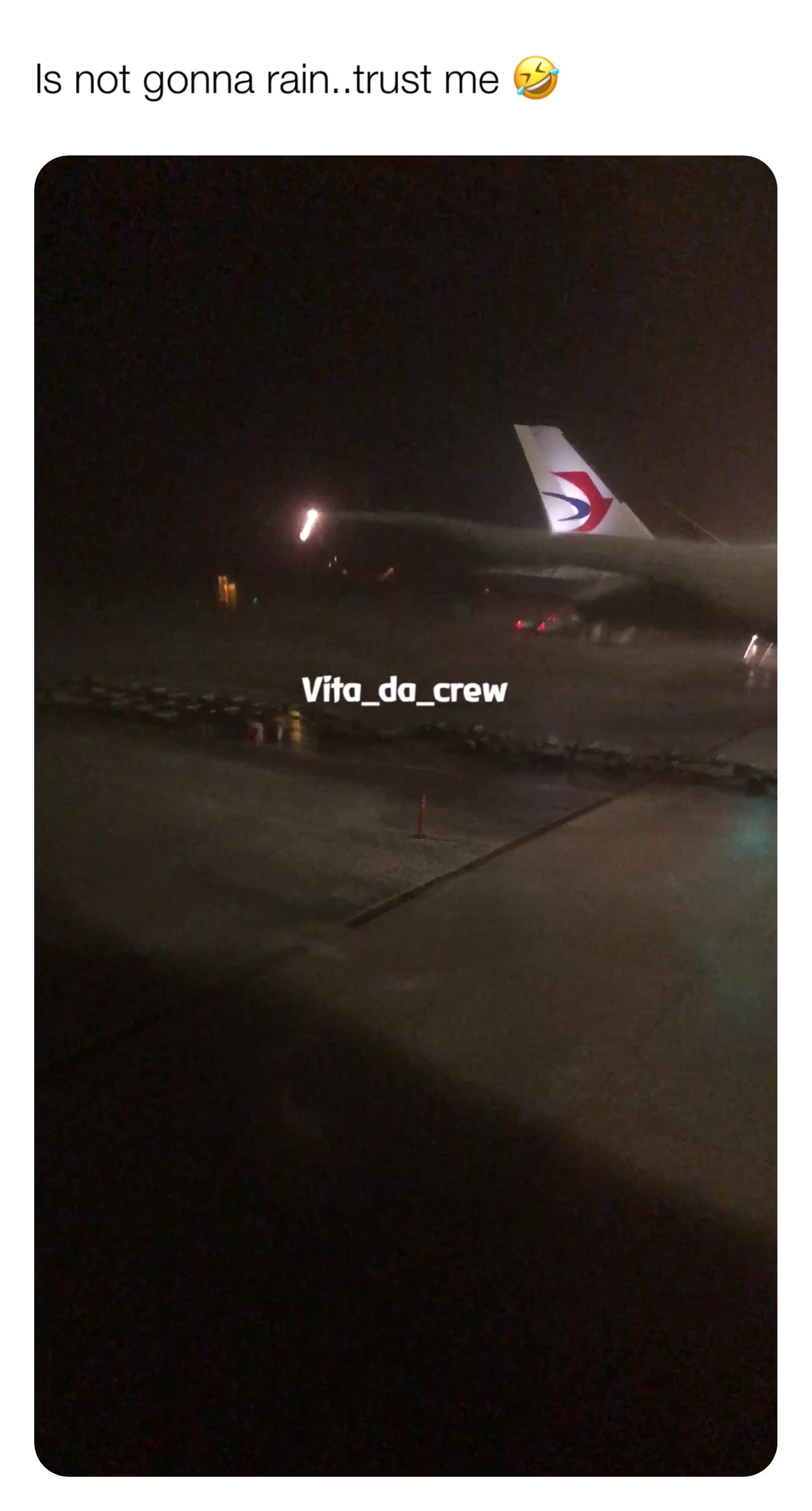 Is not gonna rain, I\u2019m an expert! 
(2 seconds later...)  #rain  #crewlife