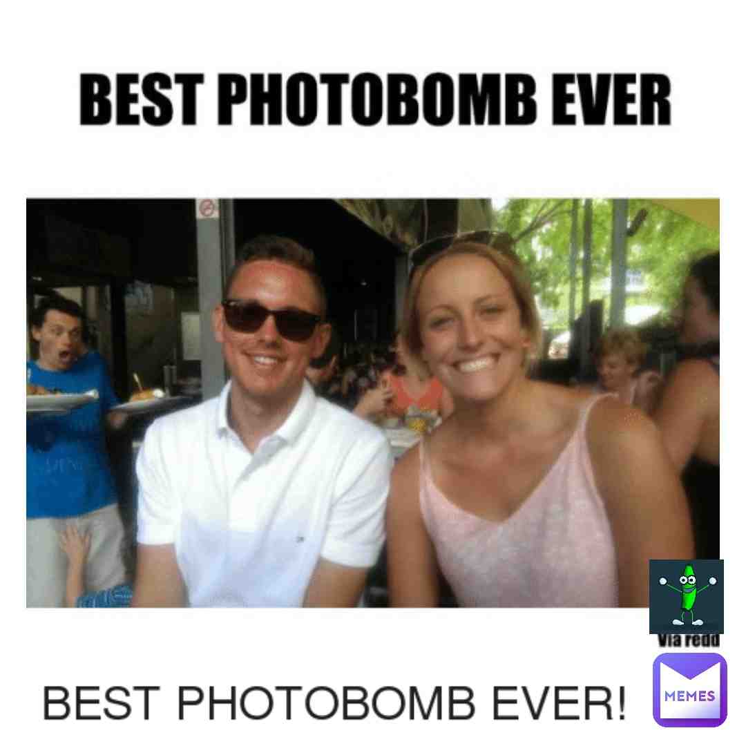 Oh no the best photo bomb EVER look at bottom left   # #kingmemes  #memes  #bestmemes  #badphotobomb