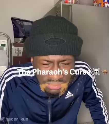 Meme shared by @6PLAYS