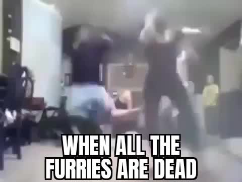 Meme shared by @Furry_slayer69