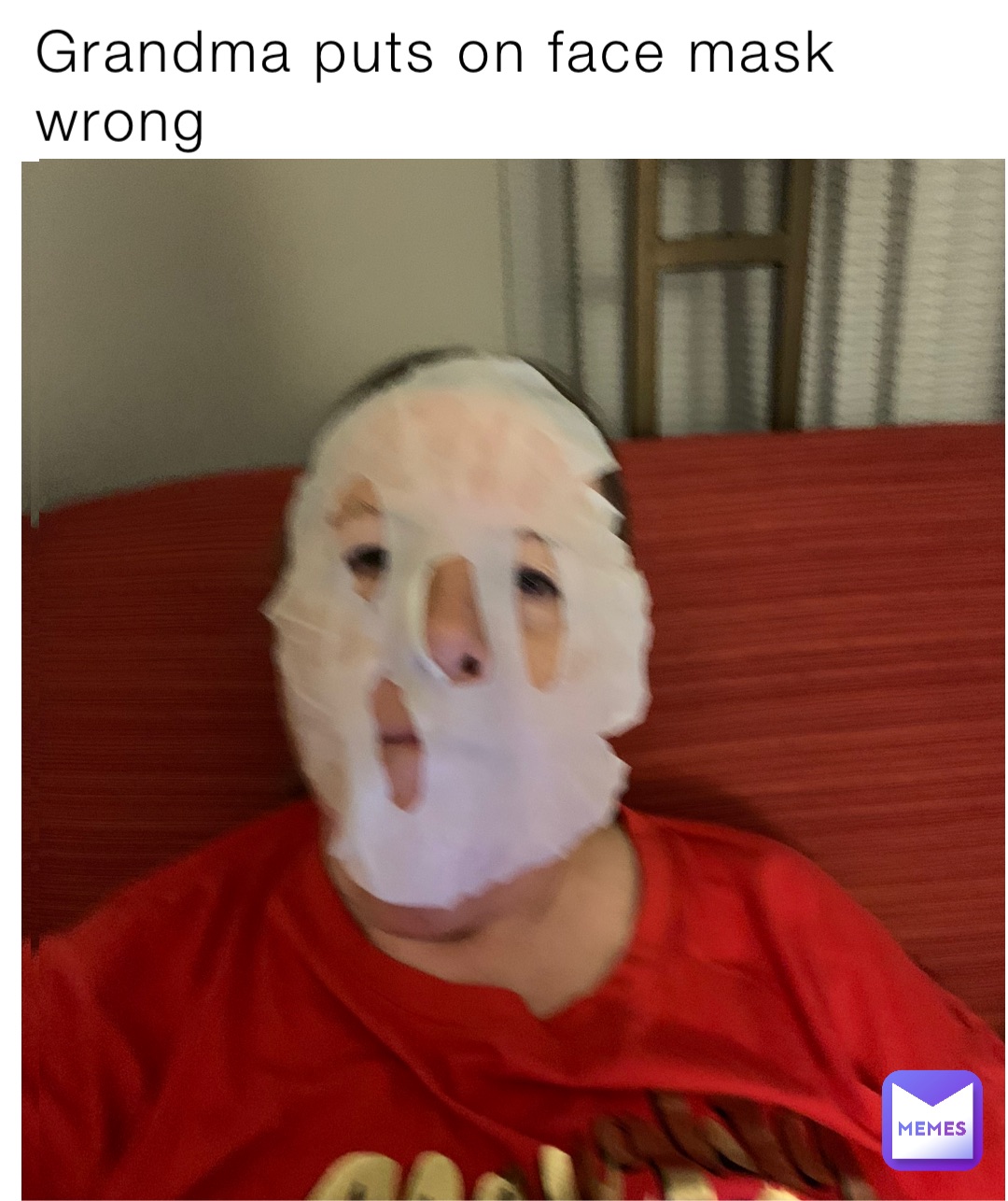 Grandma puts on face mask wrong