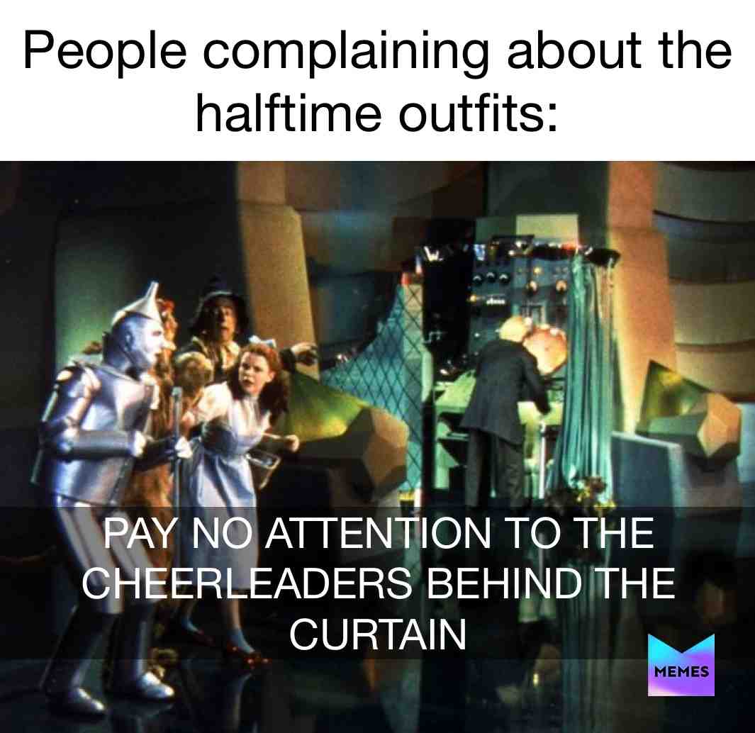 Freaking hilarious #superbowl #superbowlwl2020 #football #cheerleaders #halftimeshow #jlo #shakira #fashion