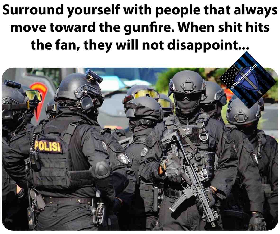 #police  #cops  #livepd  #badge  #trooper  #highwaypatrol  #sheriff  #deputy  #salary  #money  #broke  #bills  #thethinblueline  #thinblueline  #supportlawenforcement  #bluelivesmatter  #justice  #atlanta  #la  #losangeles  #deputysheriff  #smart  #bored  #onduty   #supportlawenforcement  #crownvic   #tahoe  #robbery  #burglary  #uniform  #america  #unitedstates  #usa🇺🇸  #unite  #backtheblue