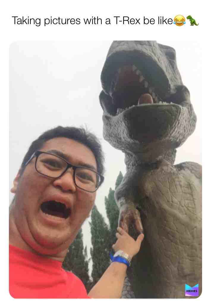 What would you guys do if see a T-Rex in real life? 🦖🦖🦖 #trex #dinosaur #dinosaurs #dinosaurpark