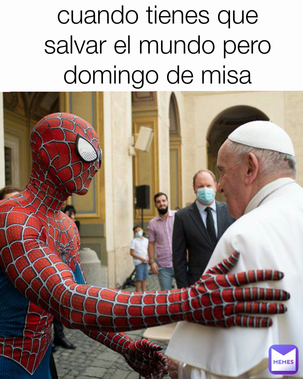 Type Text cuando tienes que salvar el mundo pero domingo de misa