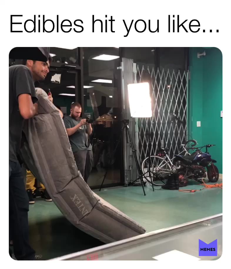 Meme shared by @pawnjunkies