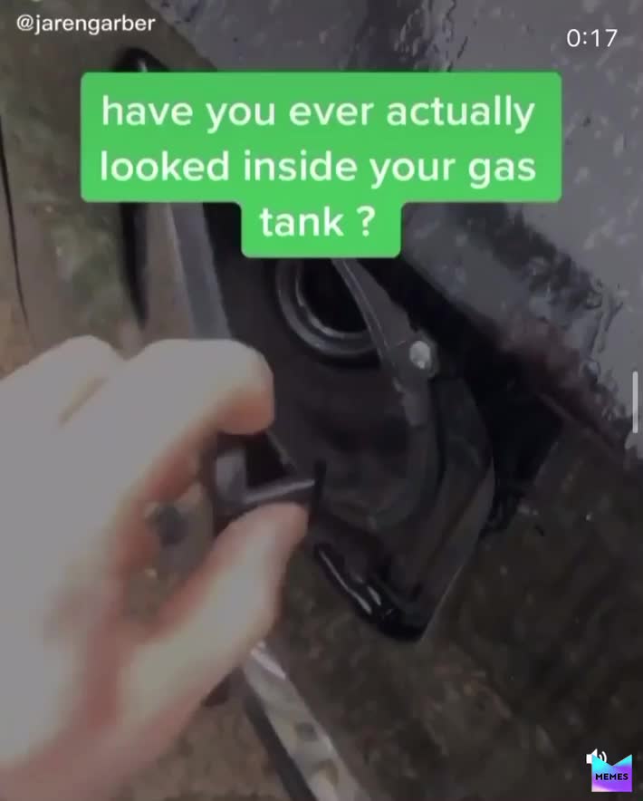 Sunday memetime 🙏🏼😳