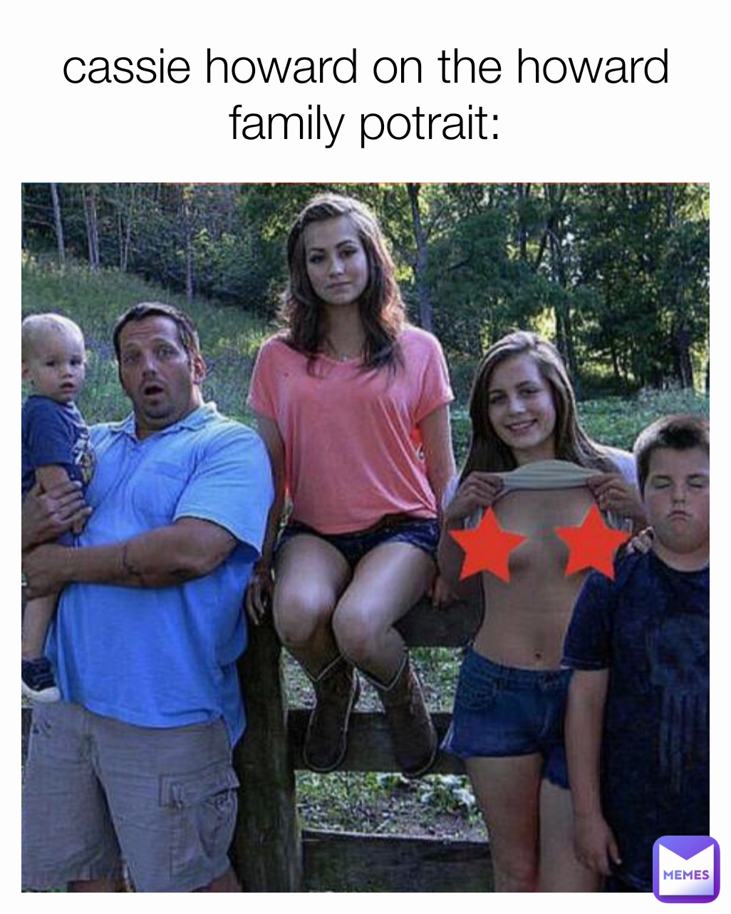 cassie howard on the howard family potrait: