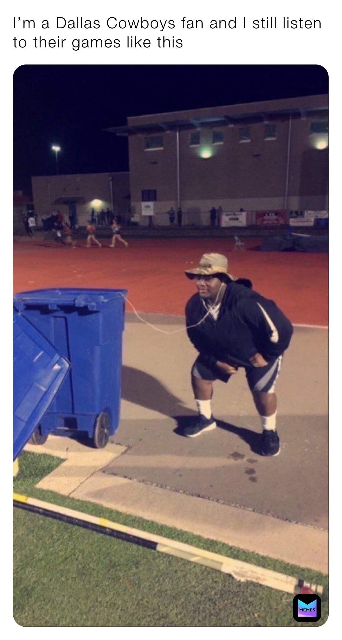 I’m a Dallas Cowboys fan and I still listen to their games like this 