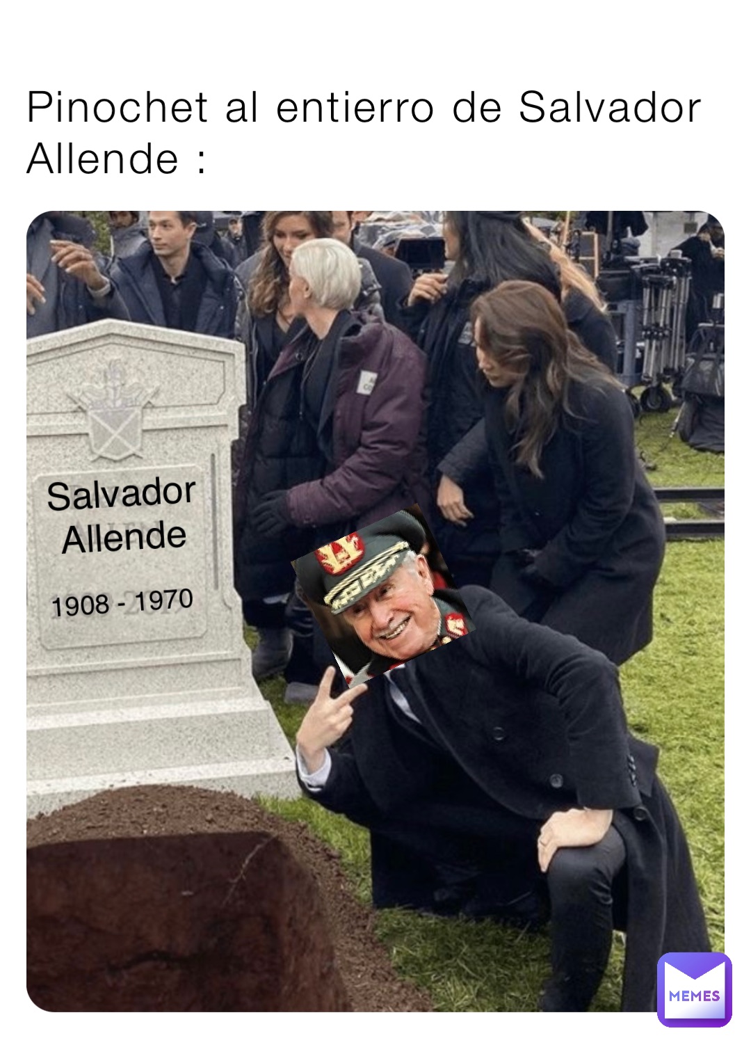 Pinochet al entierro de Salvador Allende : Salvador
Allende 1908 - 1970